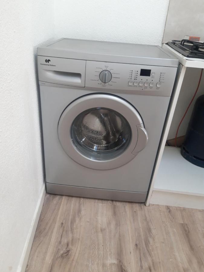 Appartement F1 Meuble 3 Personnes Aubenas Exterior foto